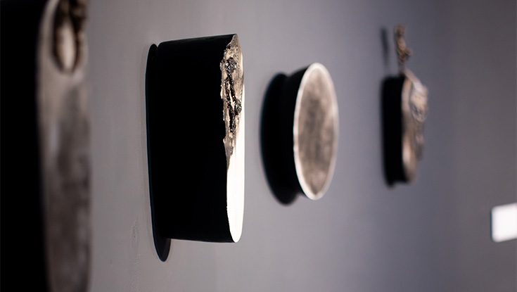 Artwork from Moss Carroll & Giovanna Vinciguerra - Darnau o Ddaear